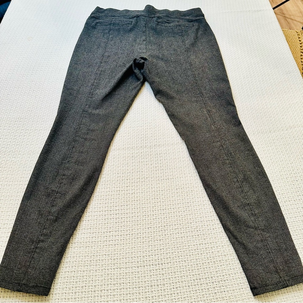 Simply Vera Vera Wang Dress Pants, Size XL, Grey/Black Striped - Picture 7 of 8